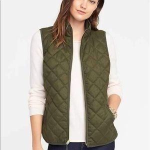 Green Old Navy Quilted Vest